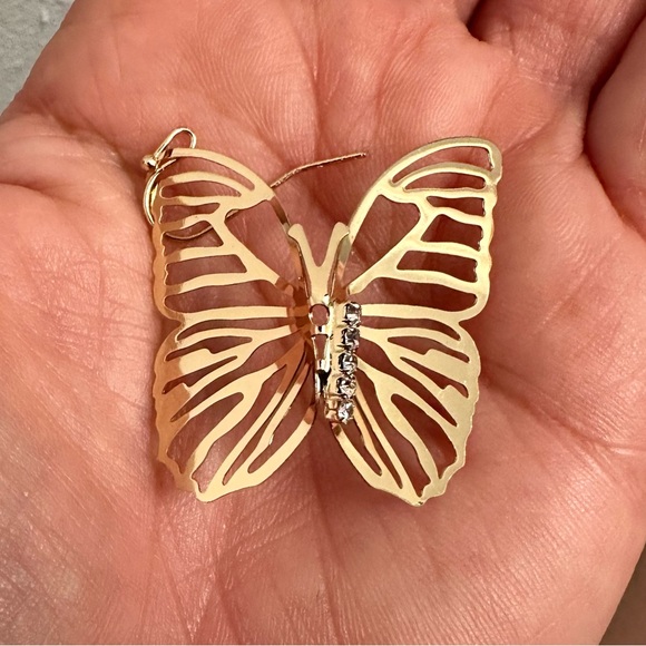 House of Harlow butterfly earrings new with tag. Comes with free designe… - Picture 2 of 4